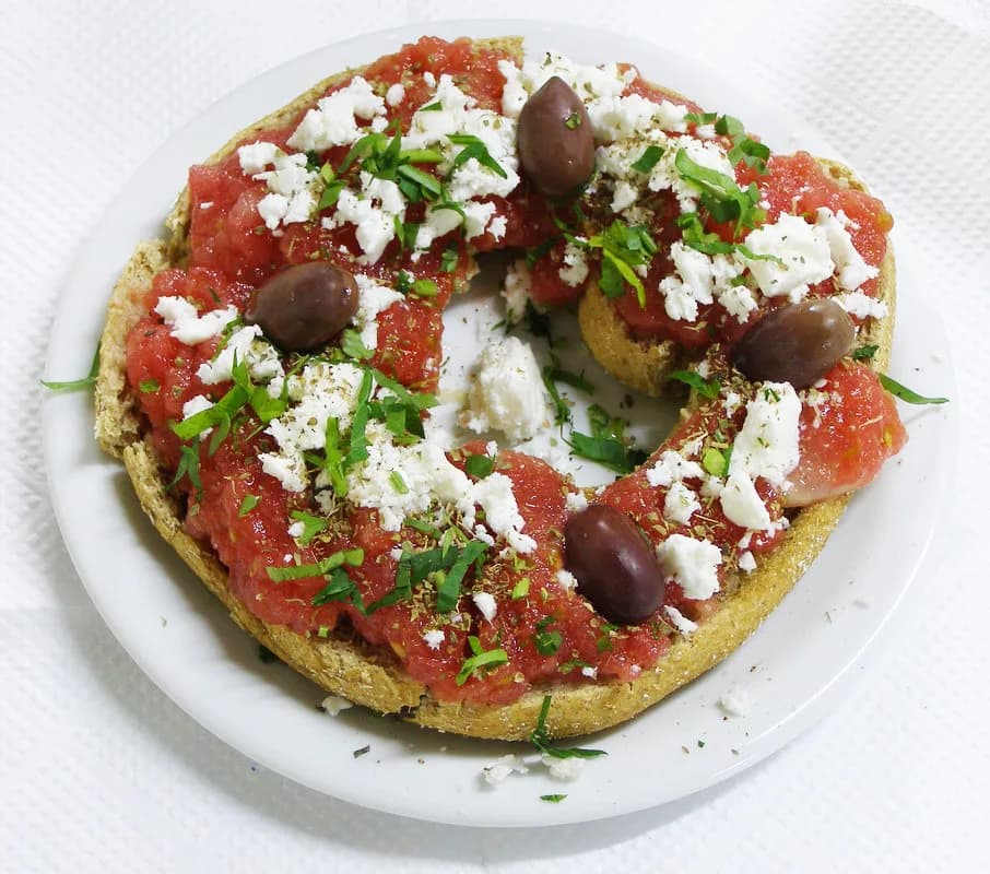 Dakos — traditional Greece dish