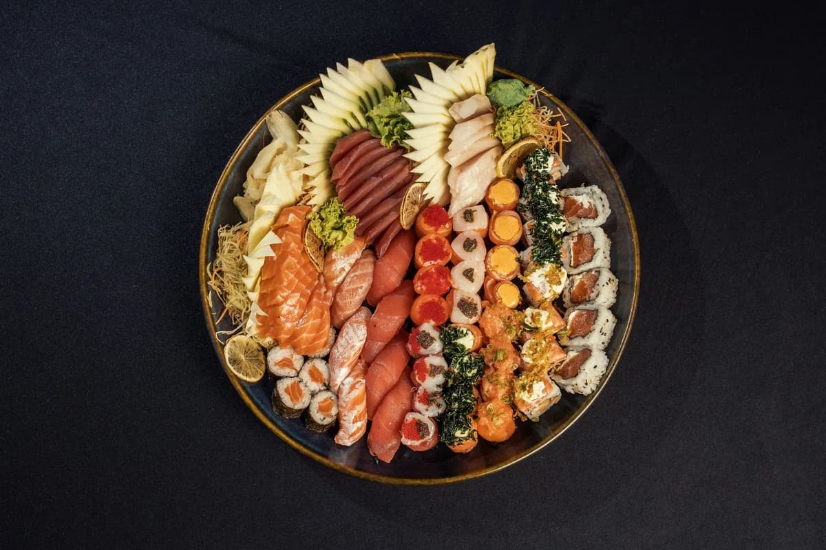 Sushi & Sashimi