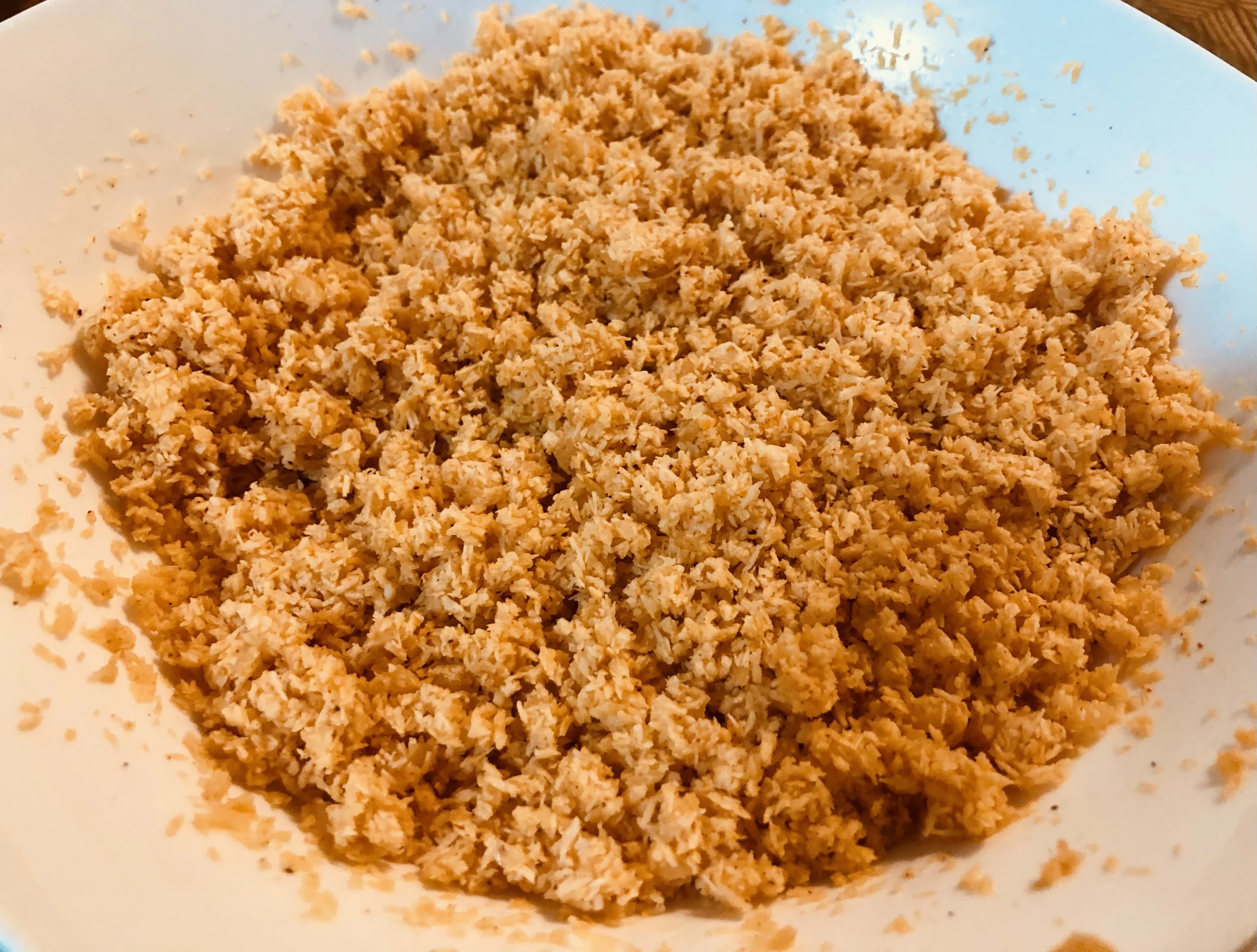 Pol Sambol — traditional Sri Lanka dish