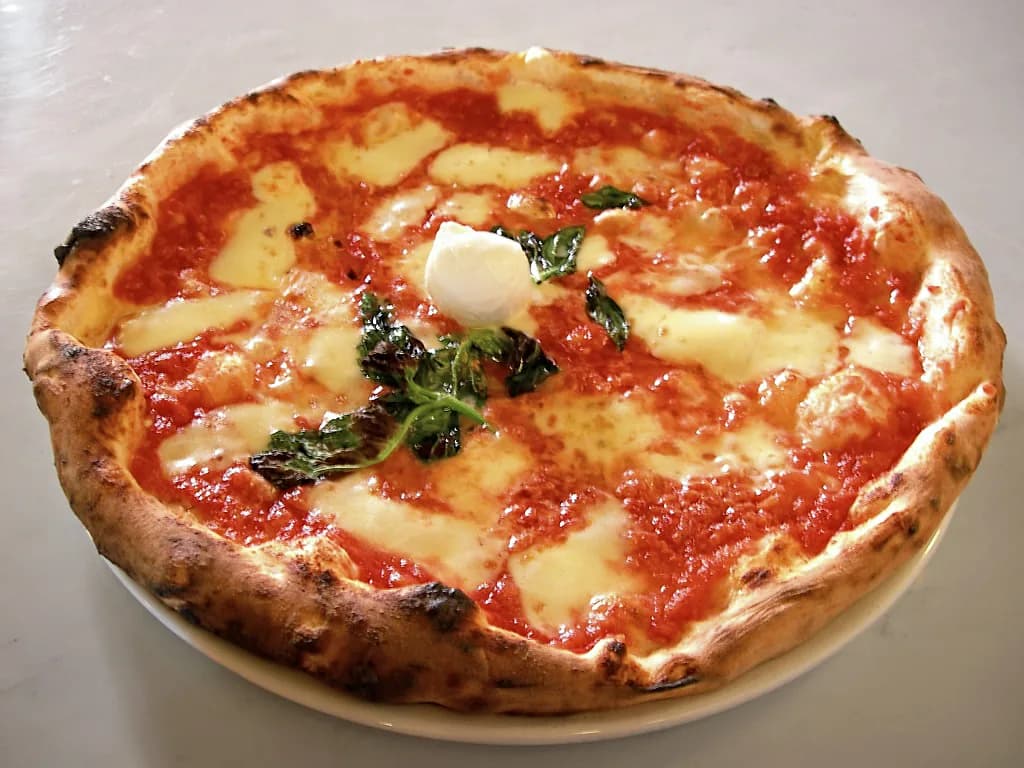Neapolitan Pizza Margherita — traditional Italy dish