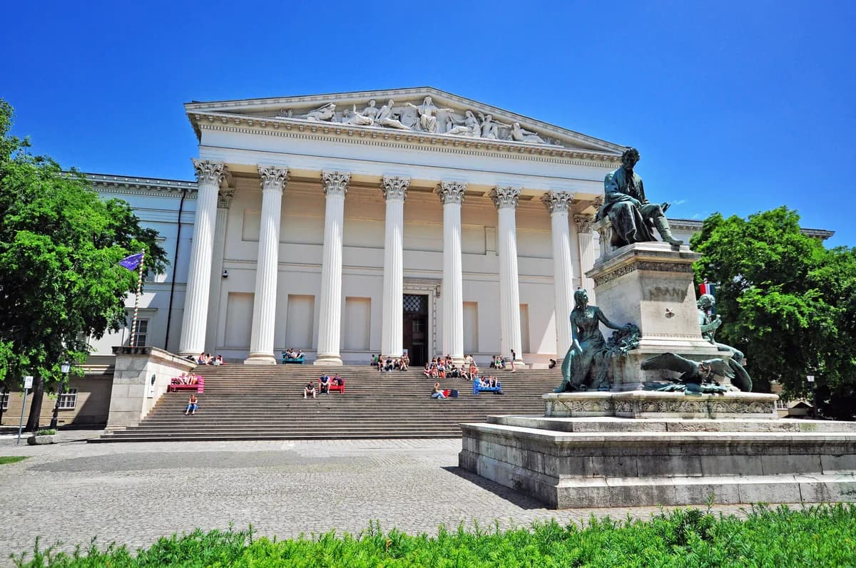 Hungarian National Museum