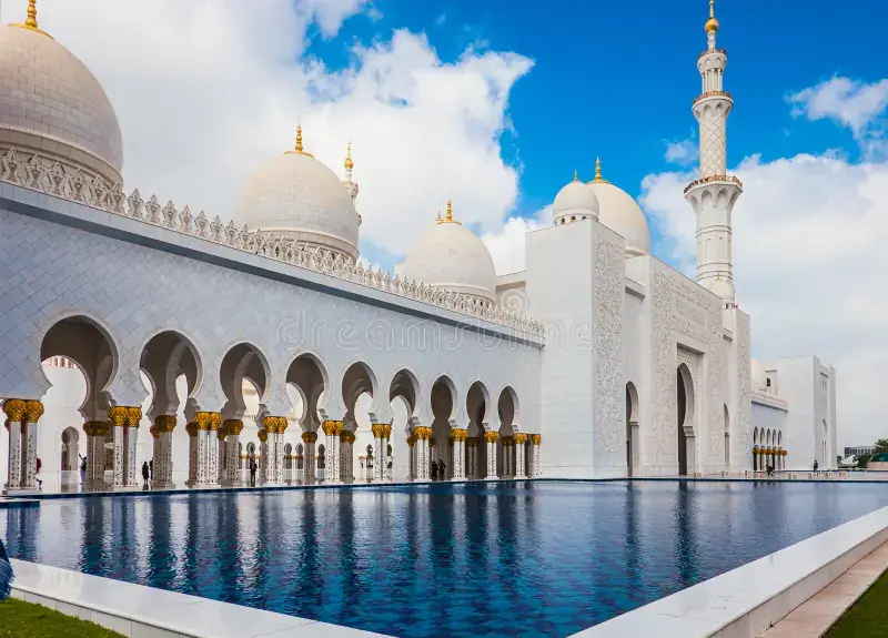 Sheikh Zayed Grand Mosque in United Arab Emirates — photo 3
