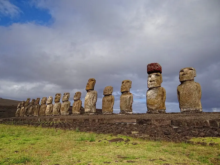 Ahu Tongariki in Chile — photo 3