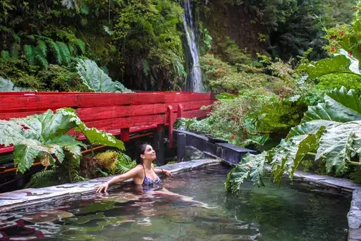 Geometricas Hot Springs in Chile — photo 2