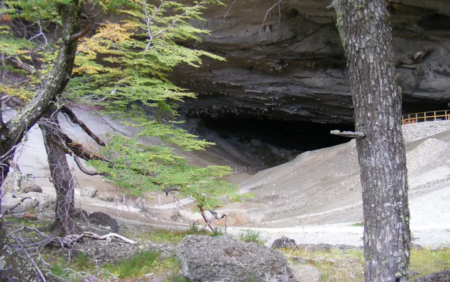 Mylodon Cave in Chile — photo 3