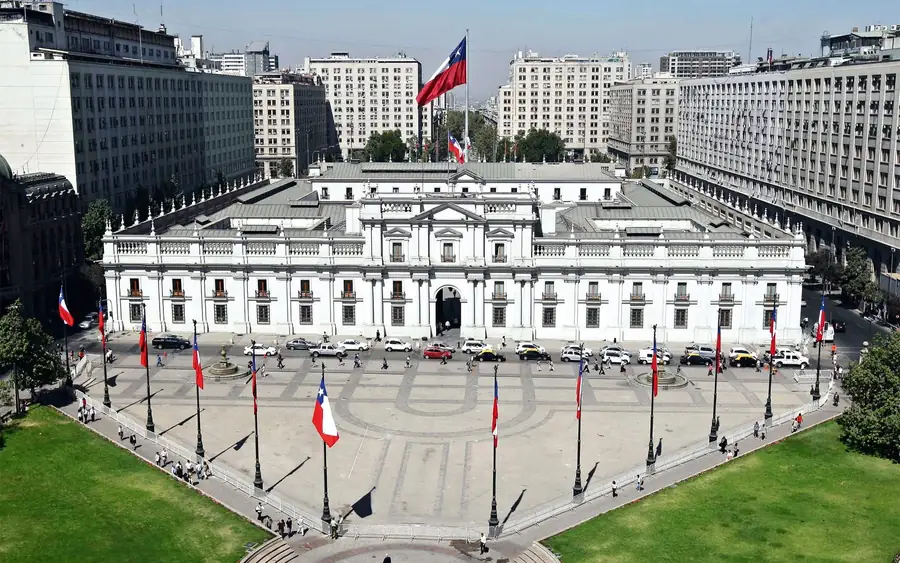 Palacio de La Moneda in Chile — photo 7