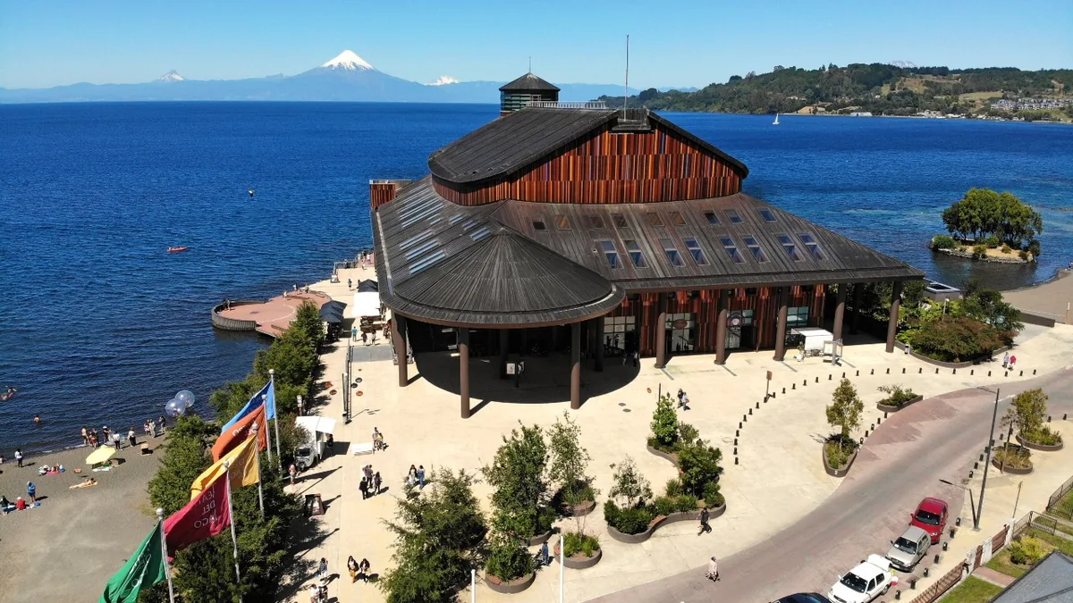Teatro del Lago