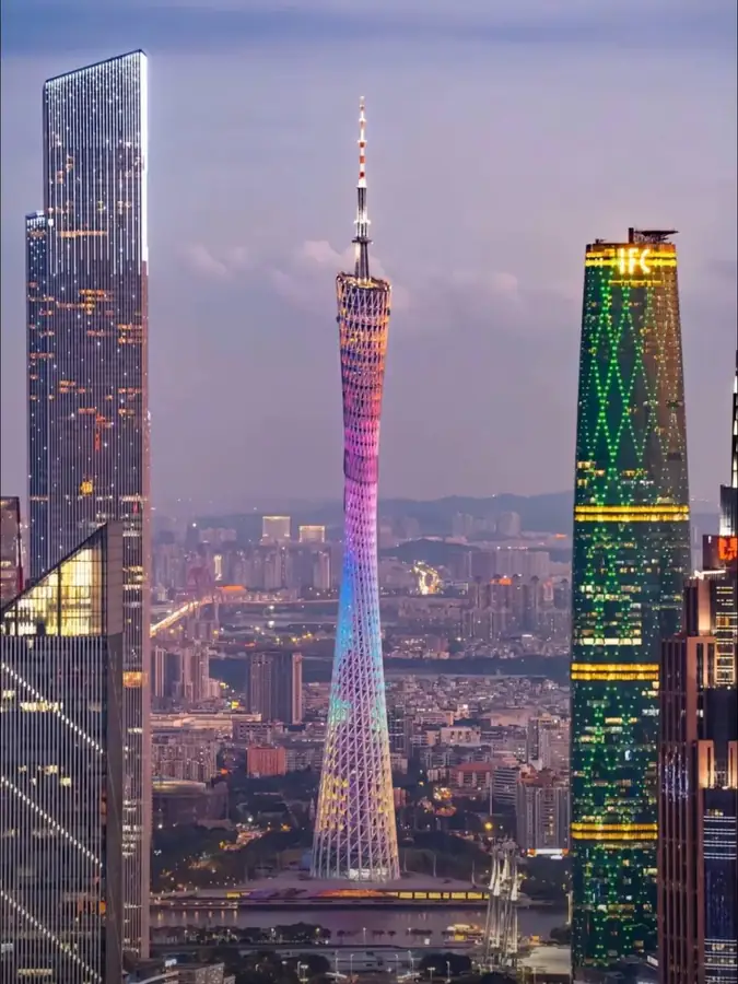 Canton Tower in China — photo 2