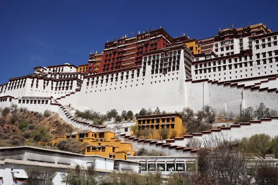 Potala Palace in China — photo 4