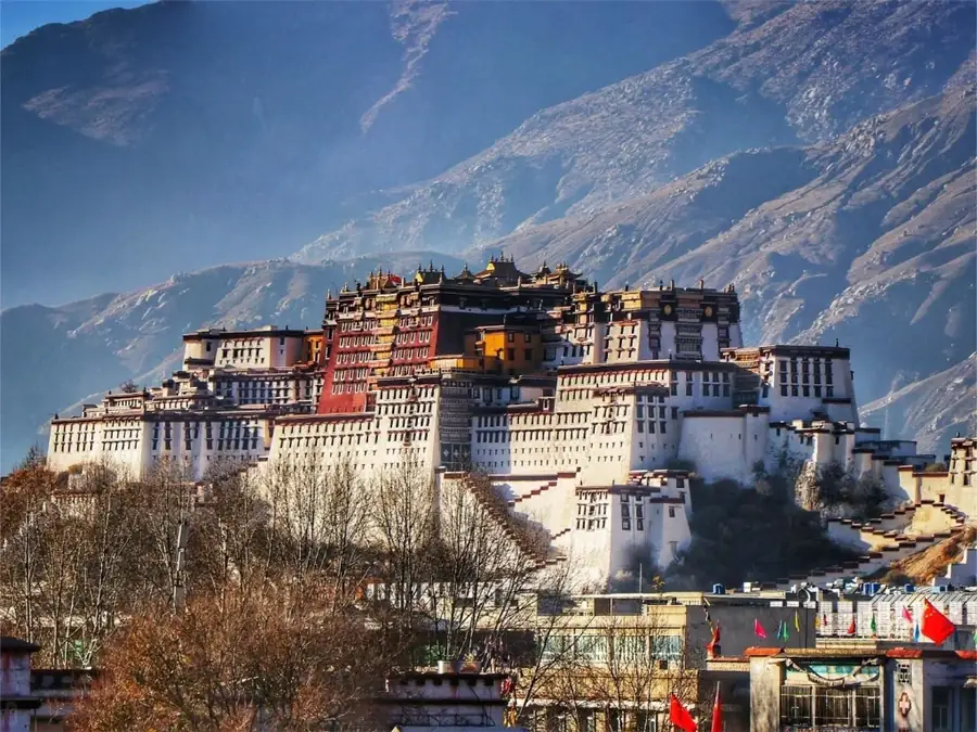 Potala Palace in China — photo 5