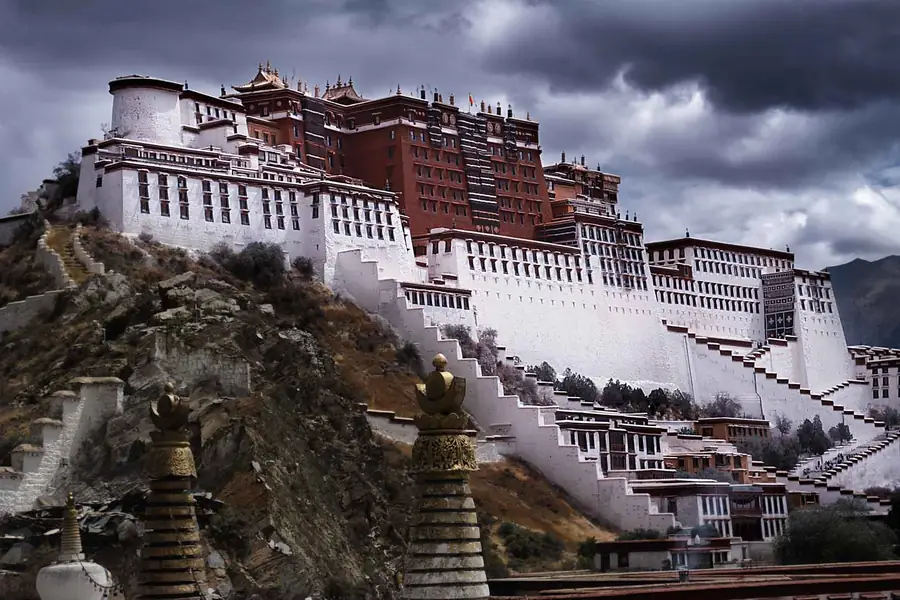 Potala Palace in China — photo 6