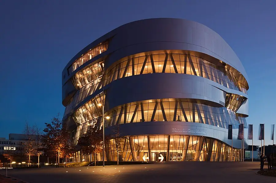 Mercedes-Benz Museum in Germany — photo 2