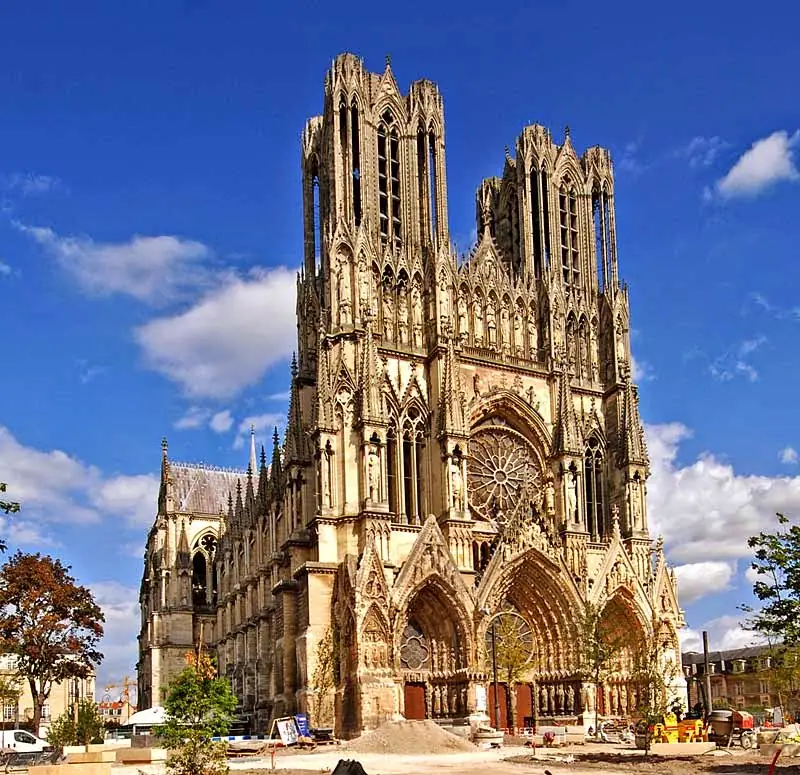 Cathédrale Notre-Dame de Reims in France — photo 2