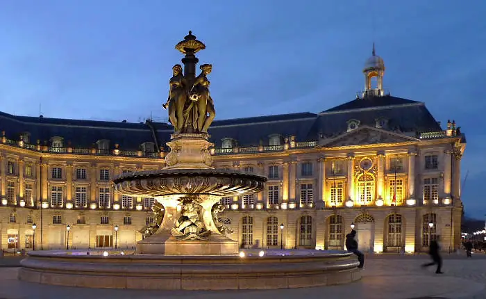 Place de la Bourse in France — photo 3