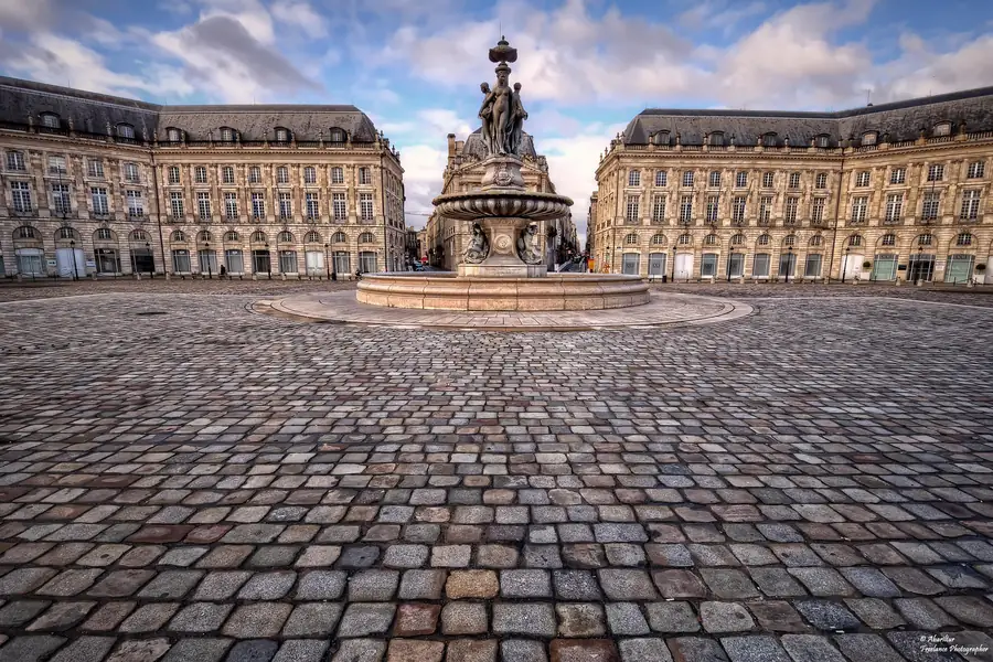 Place de la Bourse in France — photo 7