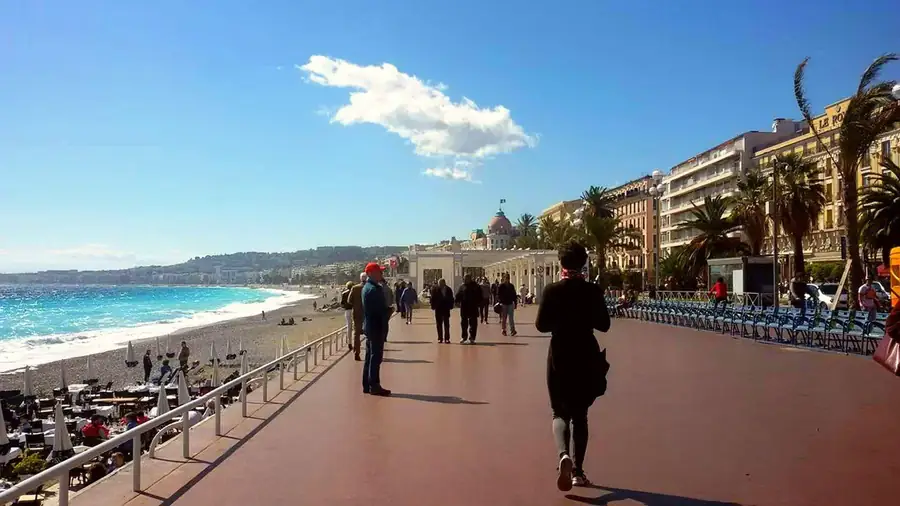 Promenade des Anglais in France — photo 5