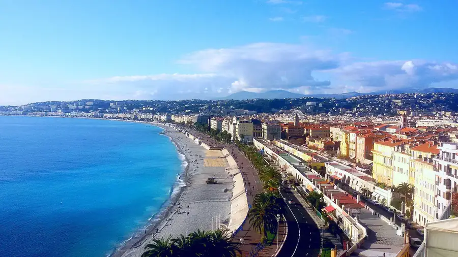 Promenade des Anglais in France — photo 9
