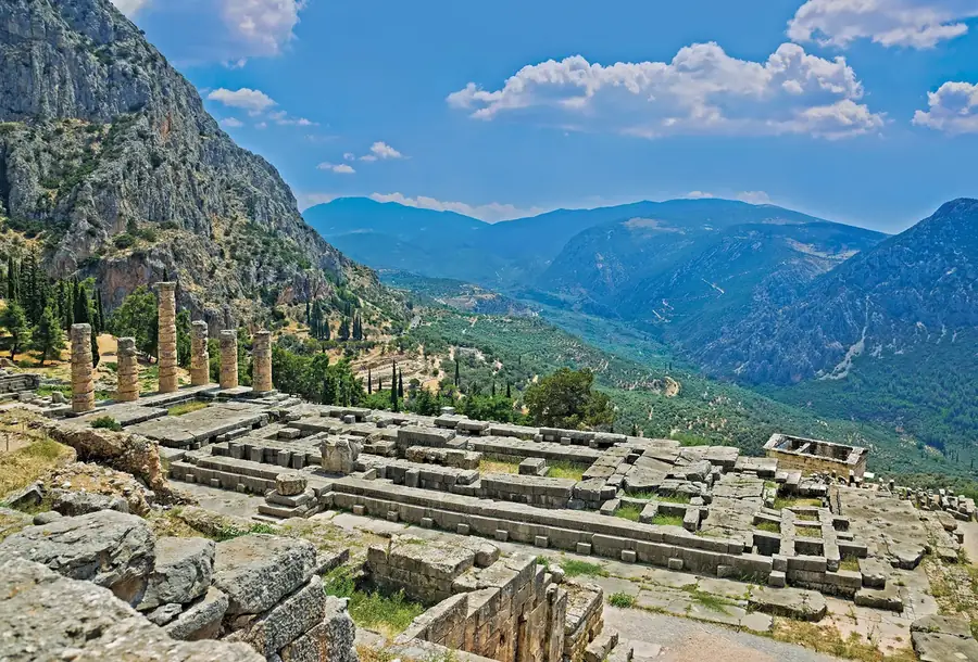 Sanctuary of Apollo in Greece — photo 2