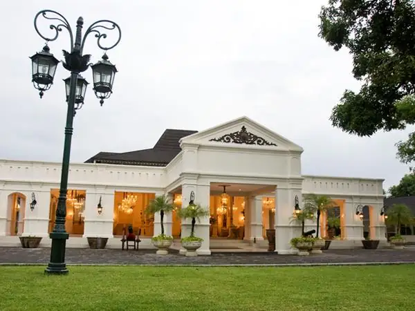 Danar Hadi Santosa Batik Museum in Indonesia — photo 2
