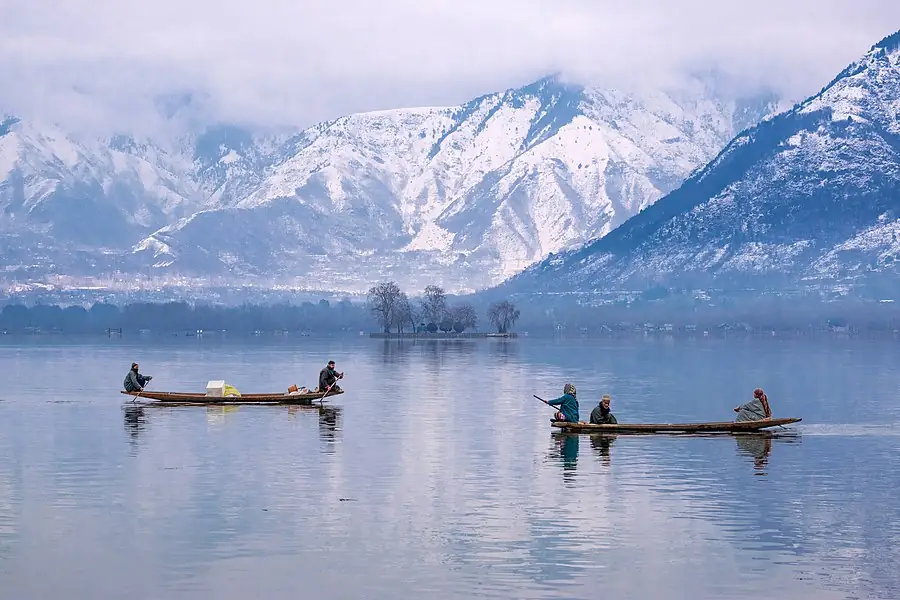 Dal Lake in India — photo 2