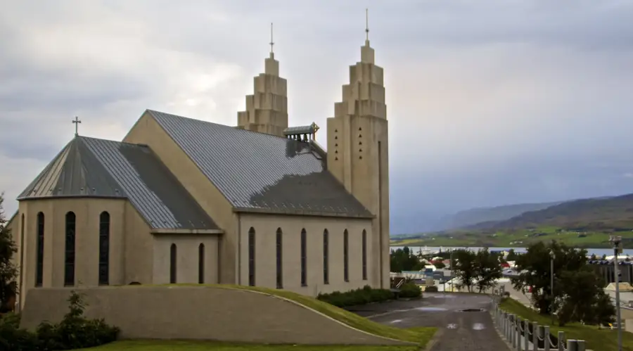 Akureyrarkirkja in Iceland — photo 2