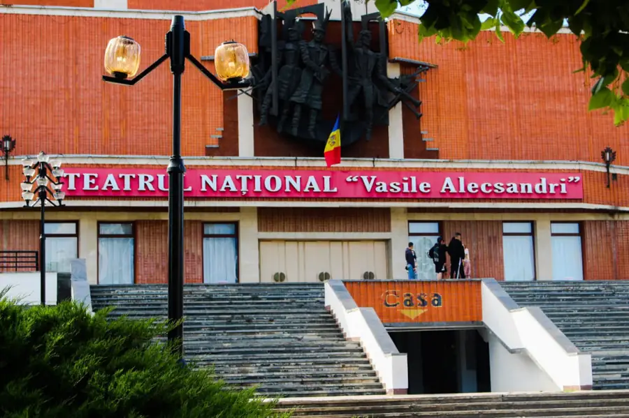 Vasile Alecsandri Theatre in Moldova — photo 2