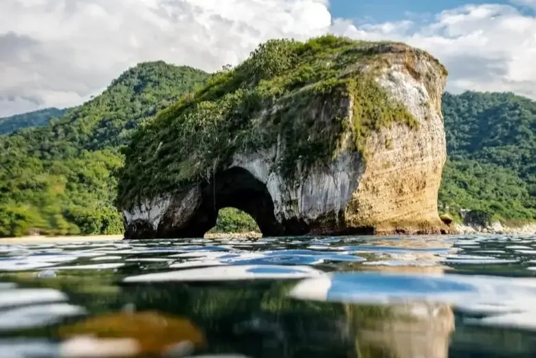 Los Arcos de Mismaloya