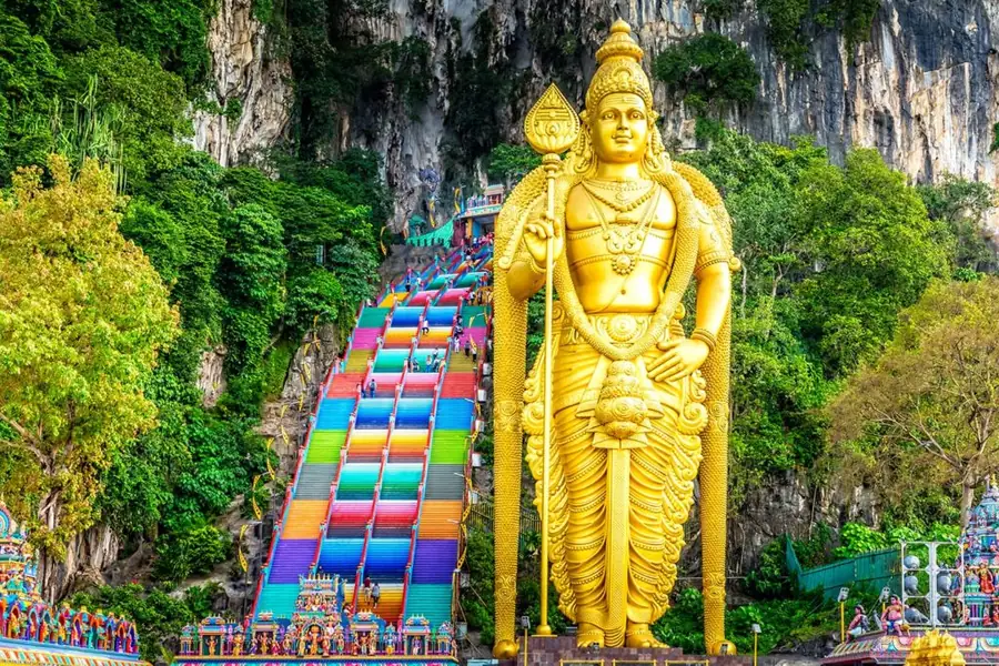 Batu Caves in Malaysia — photo 4