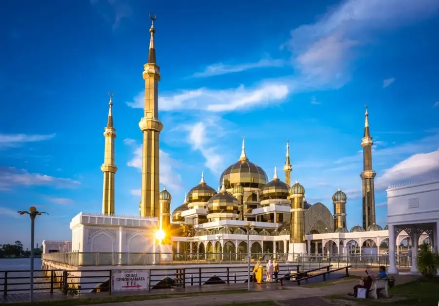 Crystal Mosque in Malaysia — photo 8