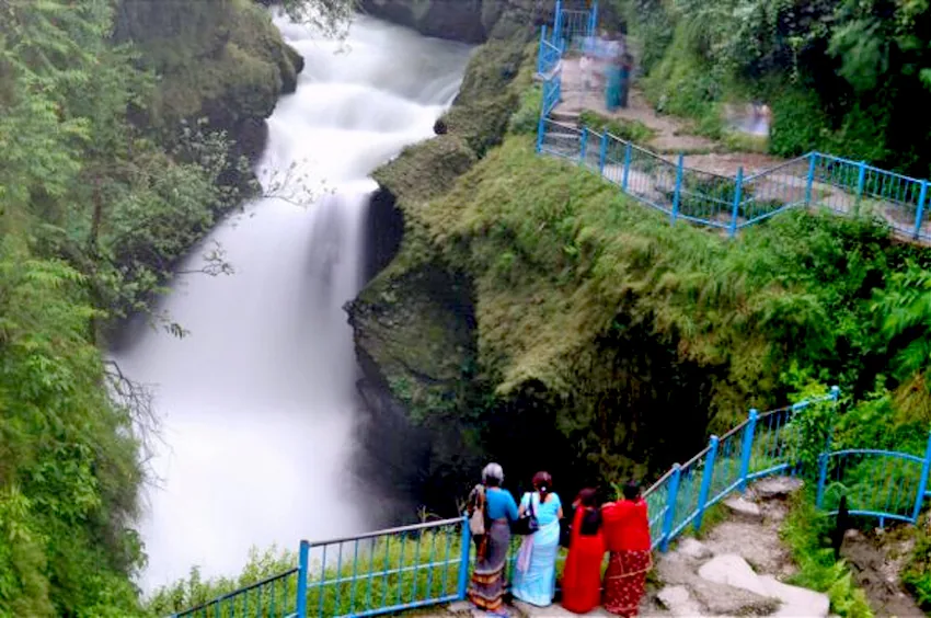 Davis Falls (Patale Chhango) in Nepal