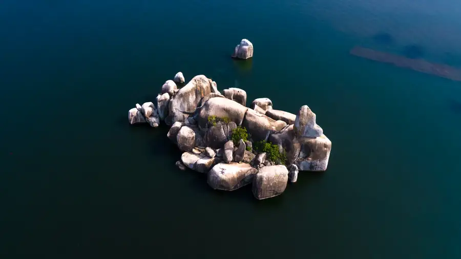 Bismarck Rock in Tanzania — photo 2