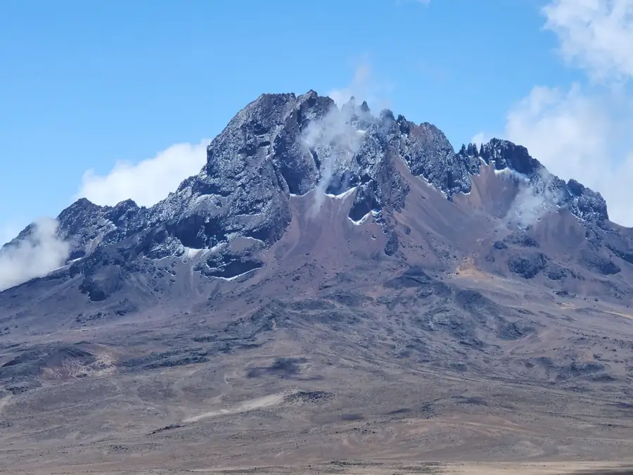 Uhuru Peak in Tanzania — photo 2